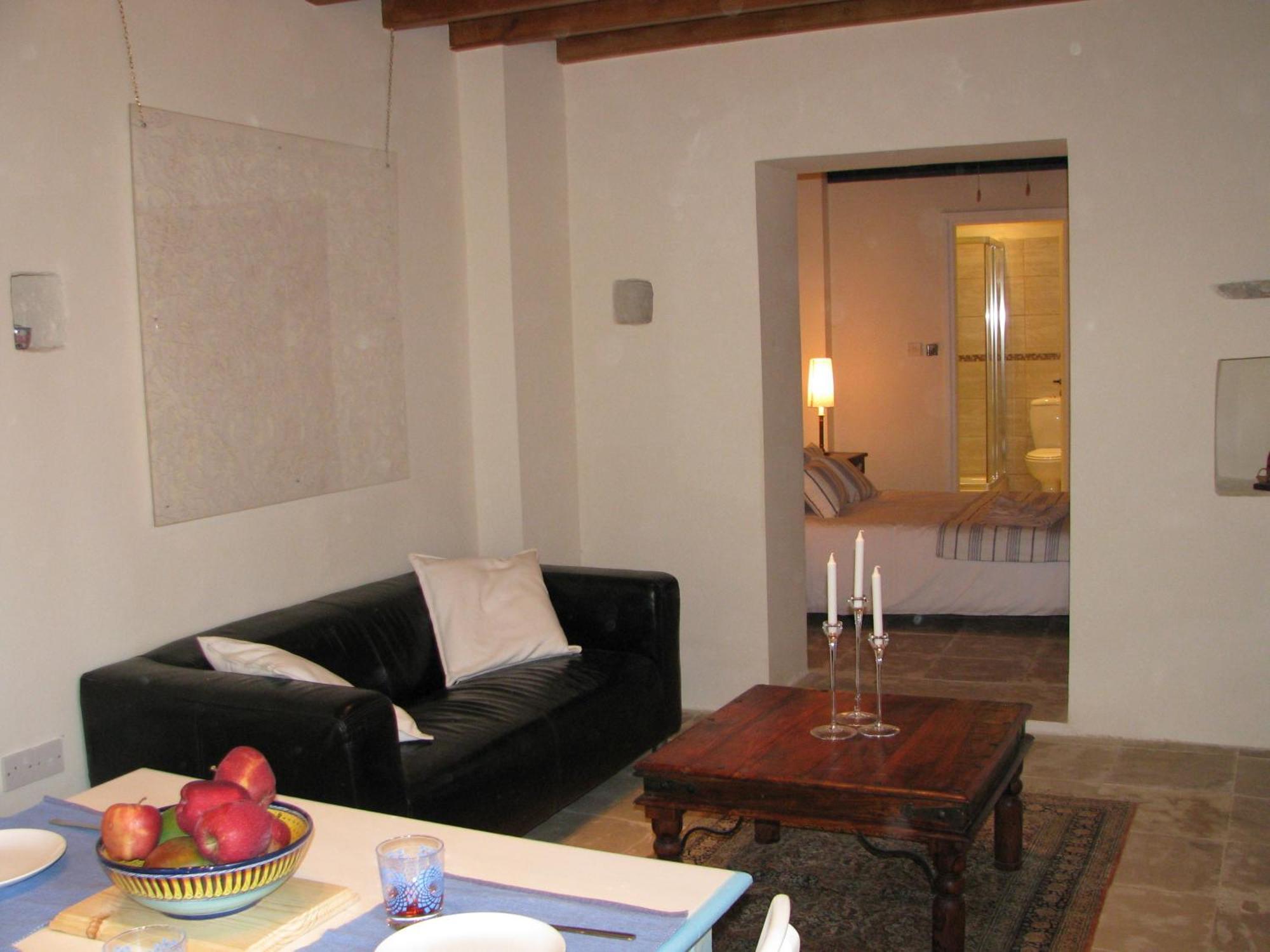 Dolphin Guest House And Studios Тохни Номер фото