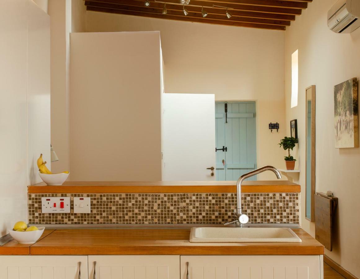 Dolphin Guest House And Studios Тохни Экстерьер фото
